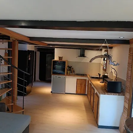 度假居 La Vieille Ecole, Maison 4 A 6 Personnes, *
